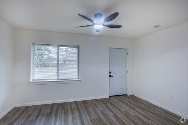 1 habitación, 1 baño - 550 pies cuadrados - Sala de estar