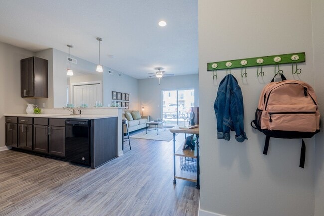 White Oak Apartments