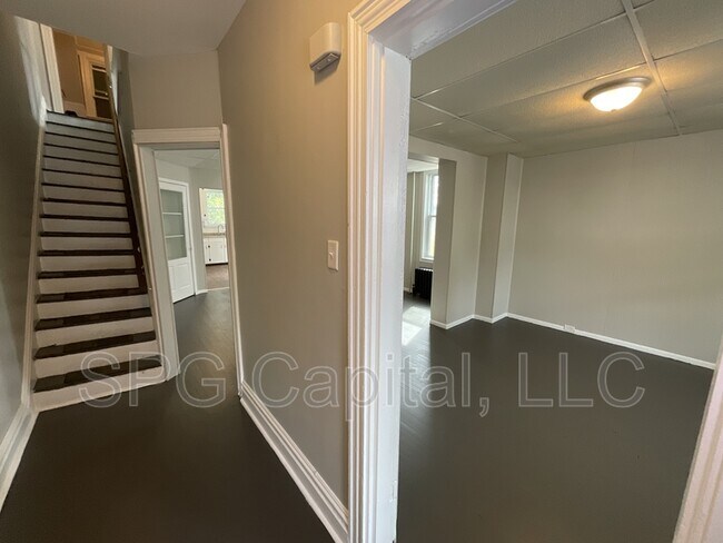 Photo - 413 N Pitt St