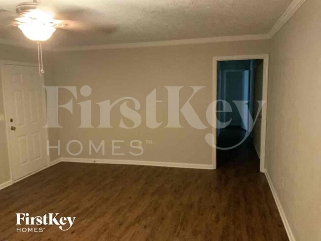 Photo - 388 Scenic Ln