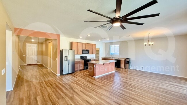 Photo - 5215 S 18th Pl