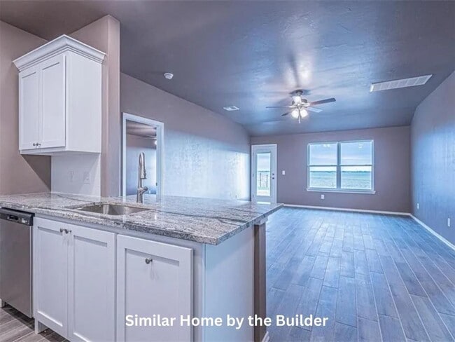 Photo - 1620 Highland Loop