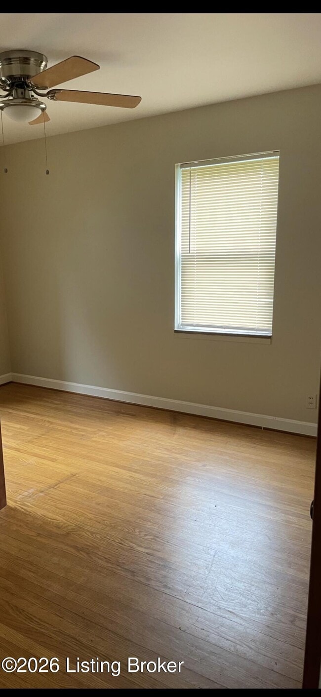 Photo - 4225 Norbourne Blvd Unit 2