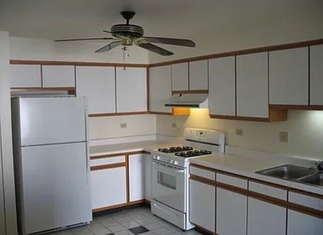 Photo - 995 Pine Tree Circle North Unit 995