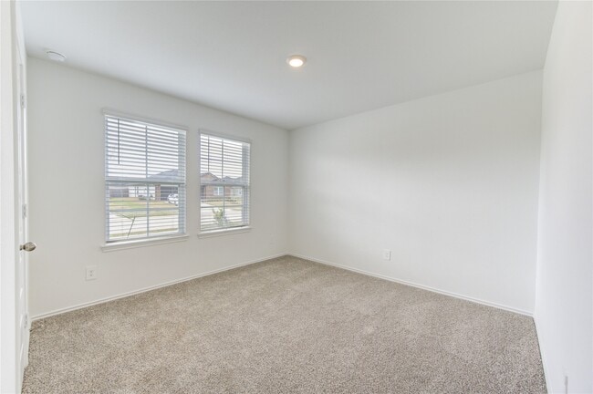 Photo - 2913 Misty Elm Ln