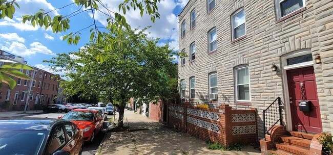 Building Photo - 500 S Collington Ave Unit B