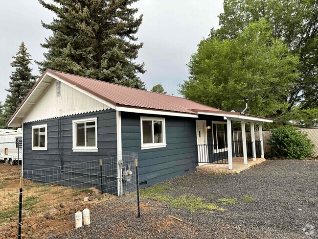 Building Photo - 2041 Aspen Dr Rental