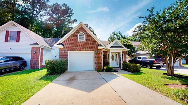 Building Photo - 3 Bedroom Ranch with Bonus Room in Gated Community & Jack Britt School District!