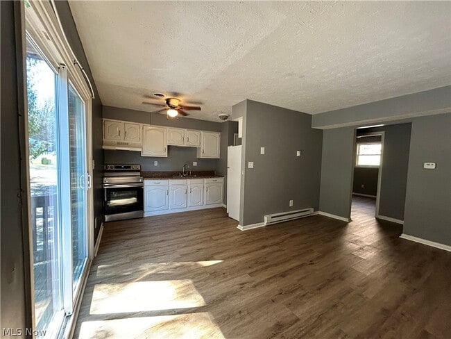 Photo - 365 N 12th St Unit 3