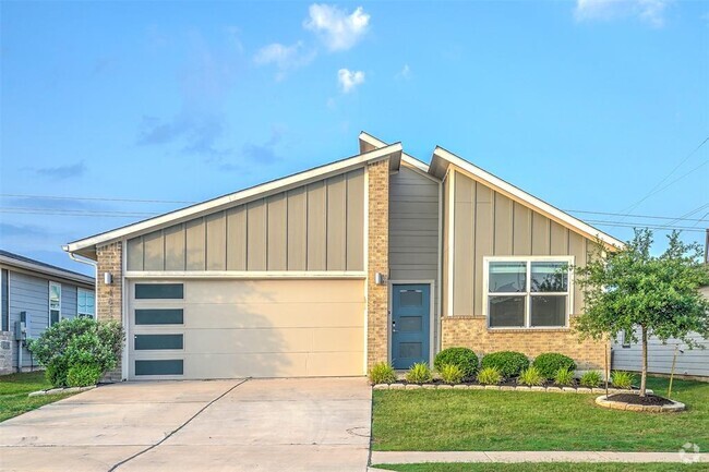 Building Photo - 4613 Tully Dr Rental