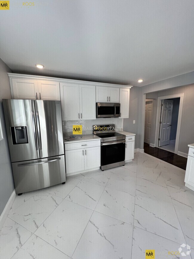 Building Photo - 10 Lawrence St Unit #12 Rental