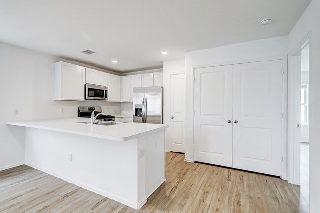4134 Zavala Ml St