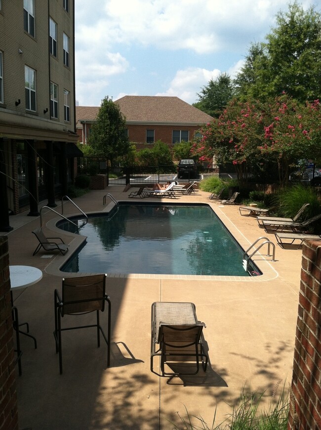 Photo - 730 Walker Square Unit #4A