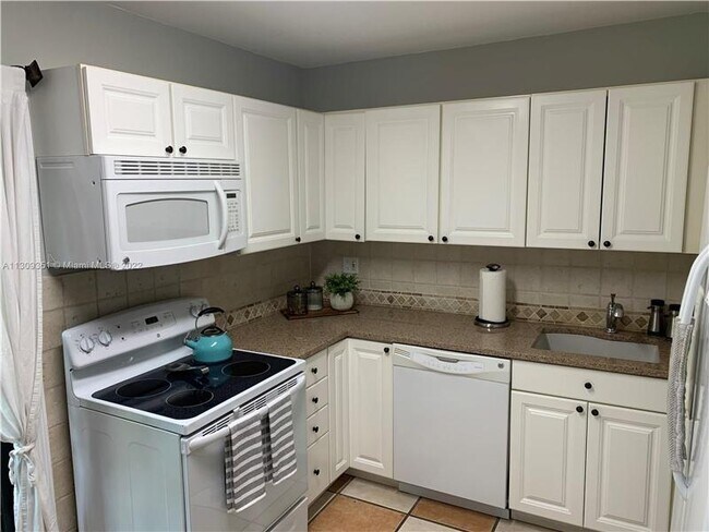 Photo - 231 Majorca Ave Unit H