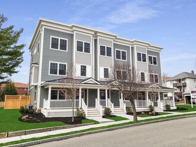 Photo - 32 Church St Townhome