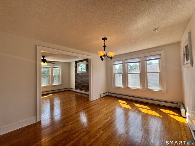 Photo - 73 Brooklawn St Unit 3