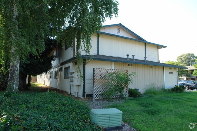 Crestline Apartments