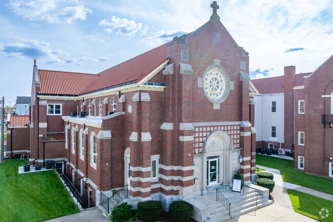 Photo - Residences at Woodlawn