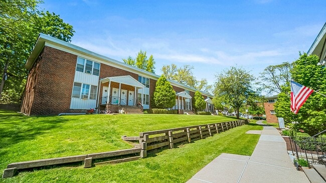 Photo - Beverly Gardens