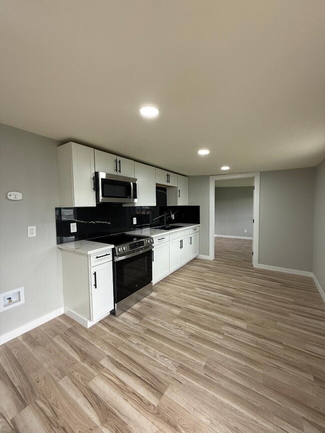 Photo - 3106 High St