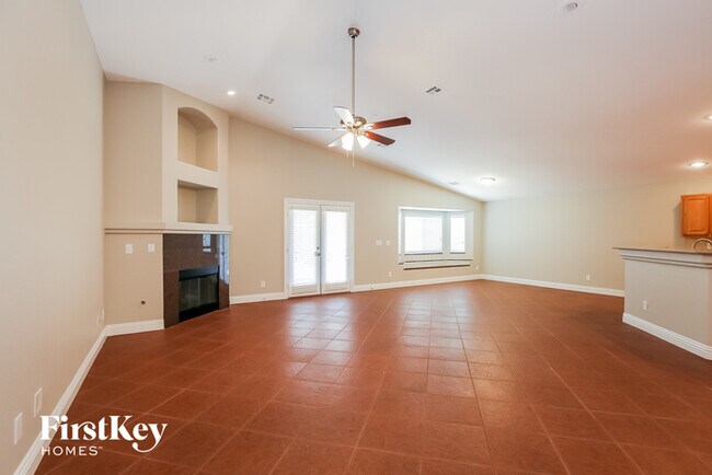 Photo - 6236 Little Elm St