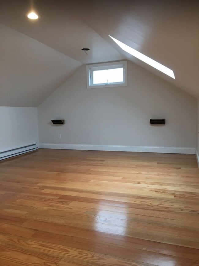 Photo - 70 Courtland St Unit 2
