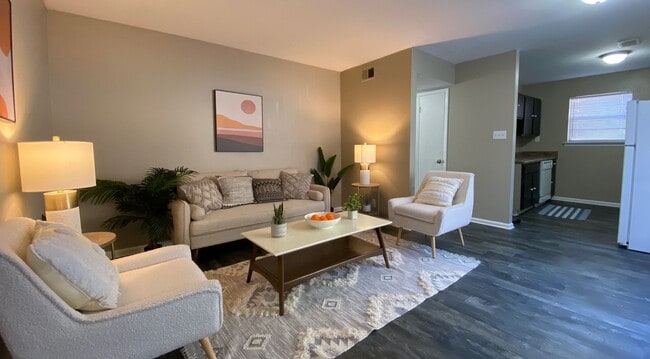 Hillcrest Apartments