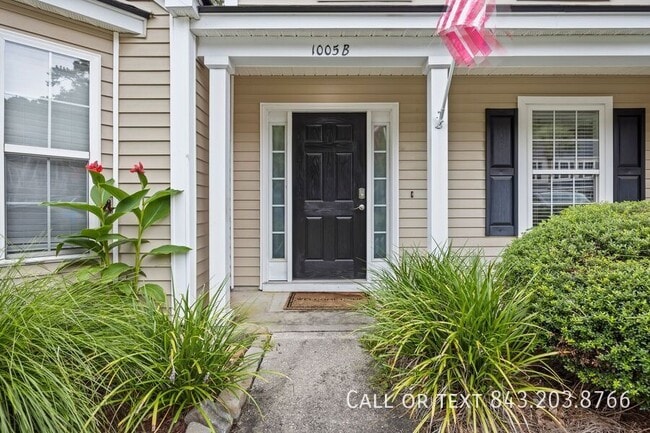 Photo - 1005 Summerhaven Pl