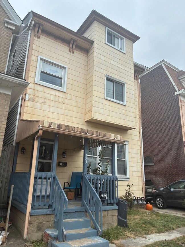 Building Photo - 353 Oakland Ave Unit 353 Oakland Ave 1