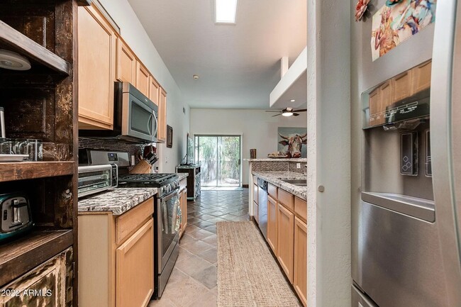 Photo - 39011 N Habitat Cir