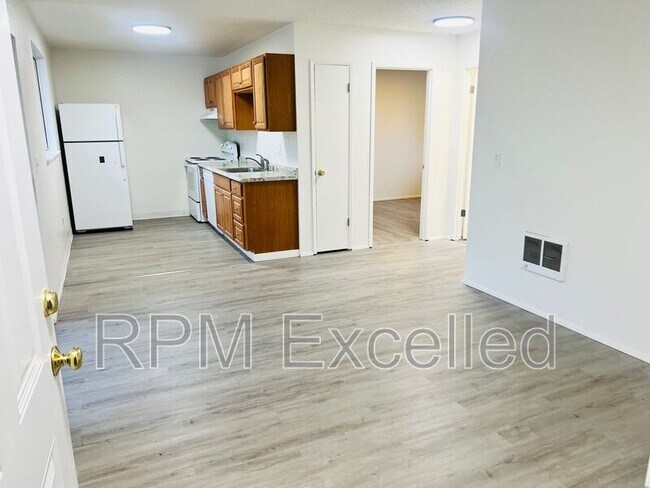 Photo - 16006 34th Ave S Unidad #4