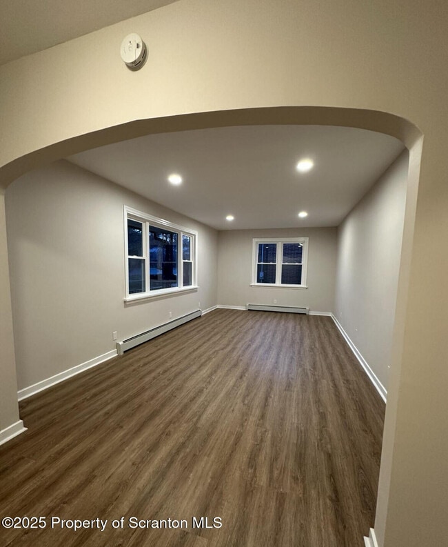 Photo - 2008 S Webster Ave