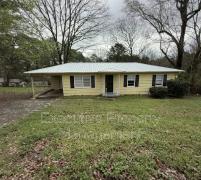 Photo - 2245 3rd St NE