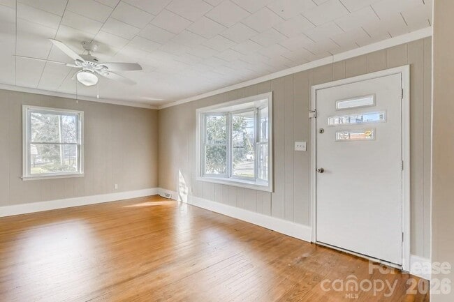 Photo - 503 N Church St