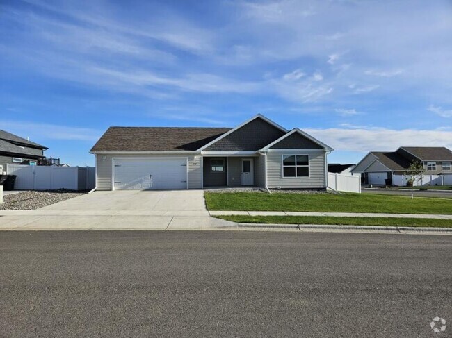 Building Photo - 2 bedroom in Billings MT 59105 Rental