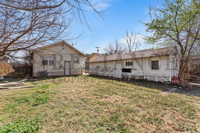 1011 S Marys Dr