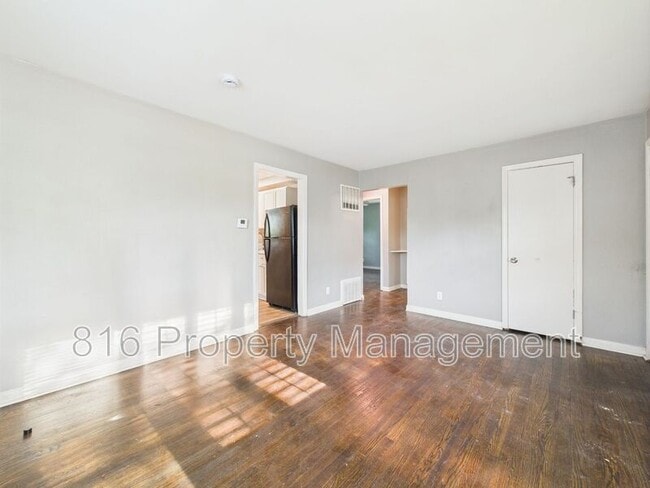 Photo - 6149 Agnes Ave