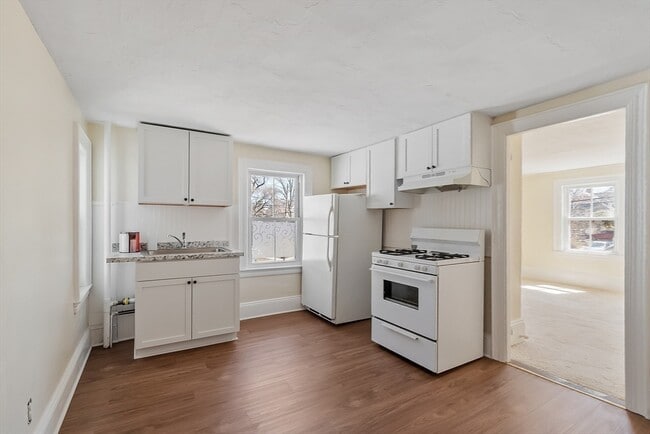 Building Photo - 301 S Main St Unit 1 Rental