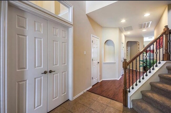 15504 Staked Plains Loop