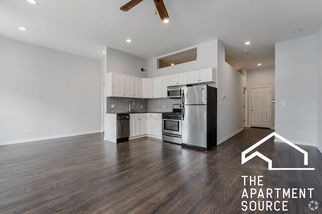 Building Photo - 1133 W Madison St Unit 3f Rental