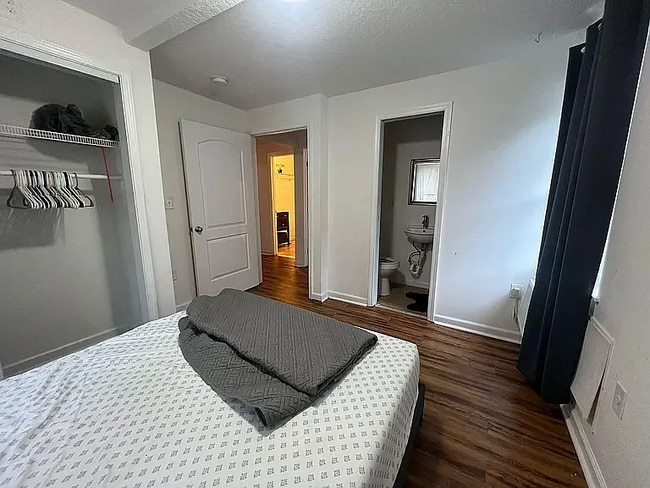 Photo - 702 Mitchell Dr