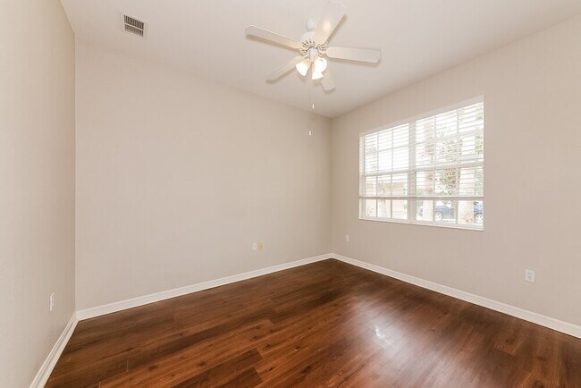 Photo - 9026 Beacon Manor Terrace