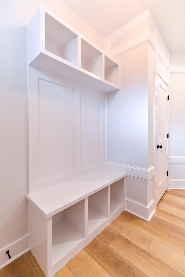 Photo - 4093 Elk Crk Ln