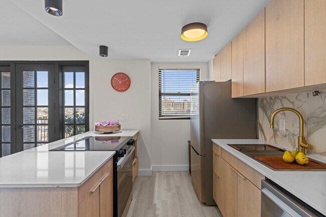 Photo - Formerly The Leonardo