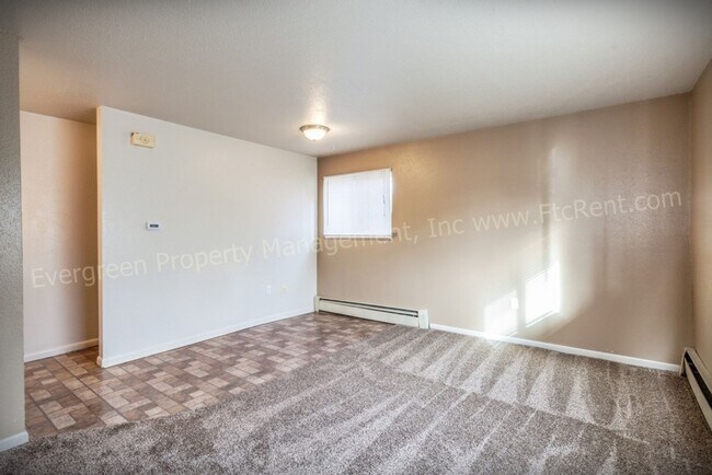 Photo - 1301 Burton Ct Unit 3