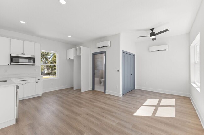 Photo - 2523 13th Ave N