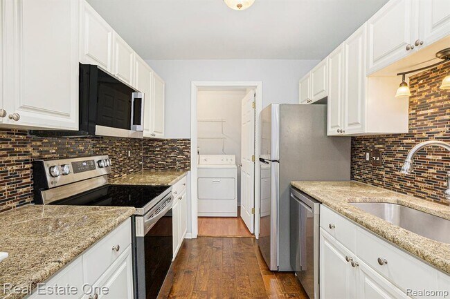 Photo - 44882 Marigold Dr