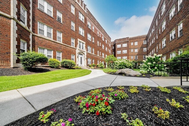 Lewis Manor Apartments