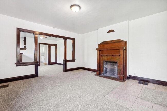 Photo - 114 Rockwood Ave