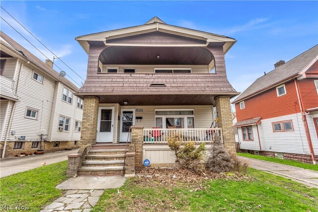 Building Photo - 4388 W 47th St Unit 4390/UP